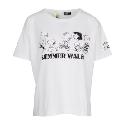 Princess goes Hollywood • wit t-shirt summer walk